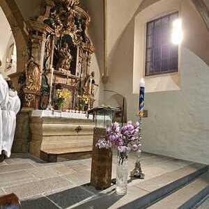 Feierlichen Auferstehungsfeier am Kirchberg